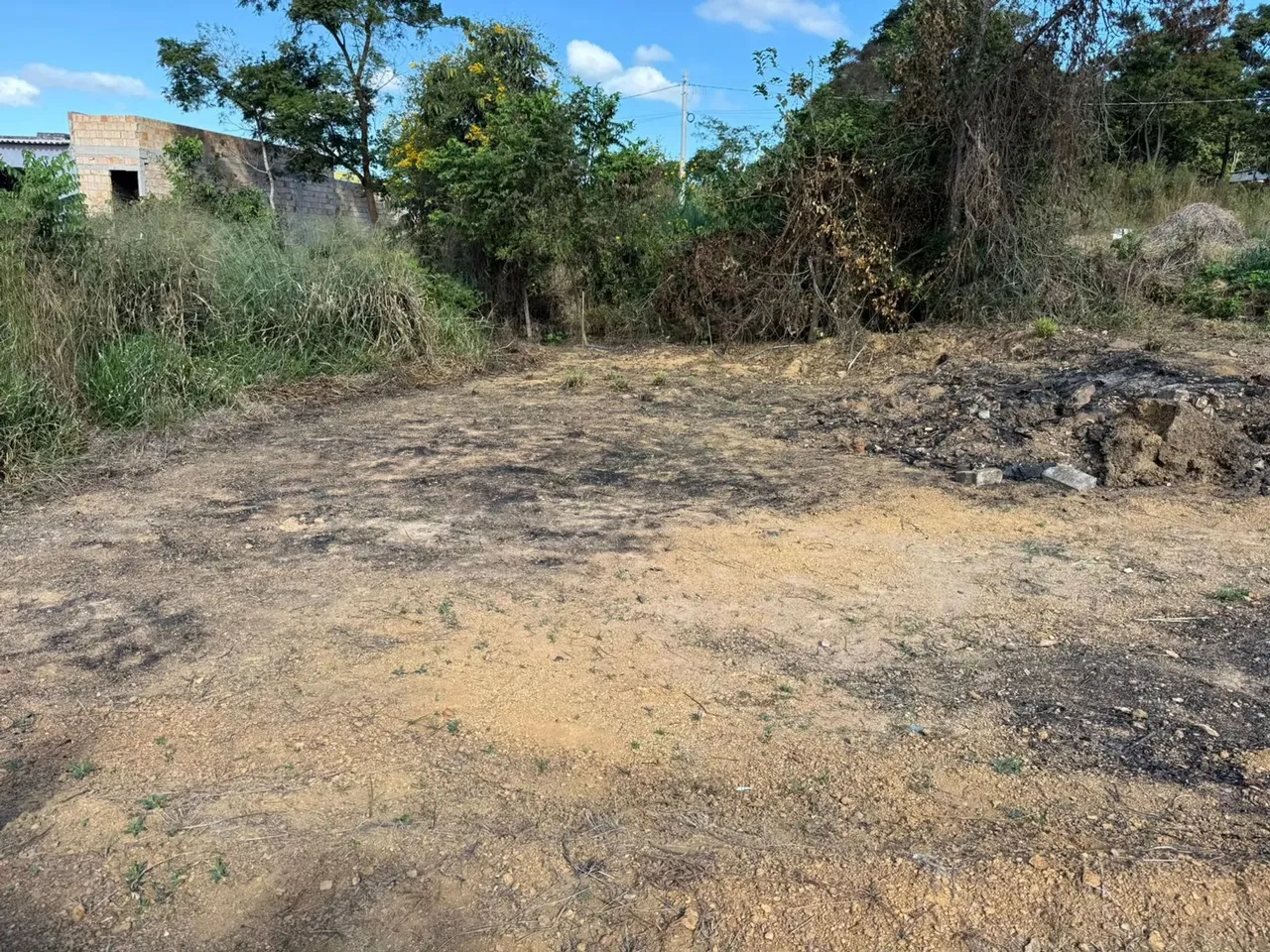 Lote à Venda no Condomínio Fechado Residencial Portal do Sol Água Quente/DF
