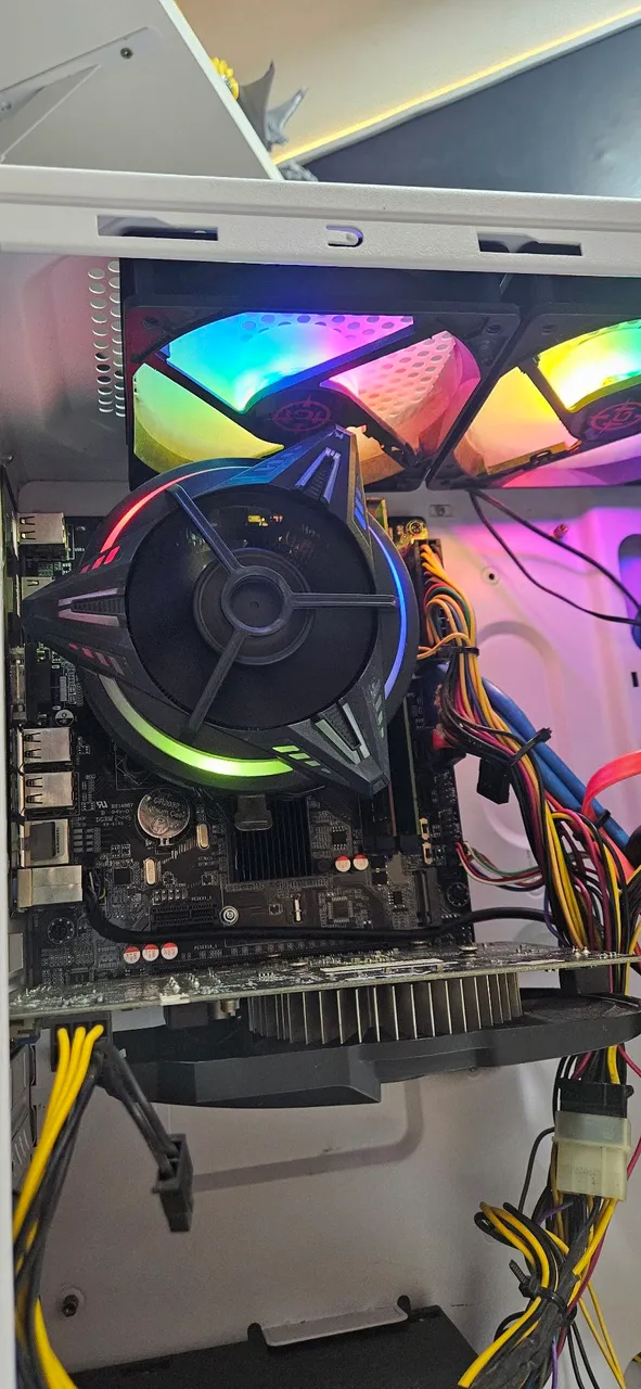 PC Gamer com 15 jogos instalados (Parcelo)