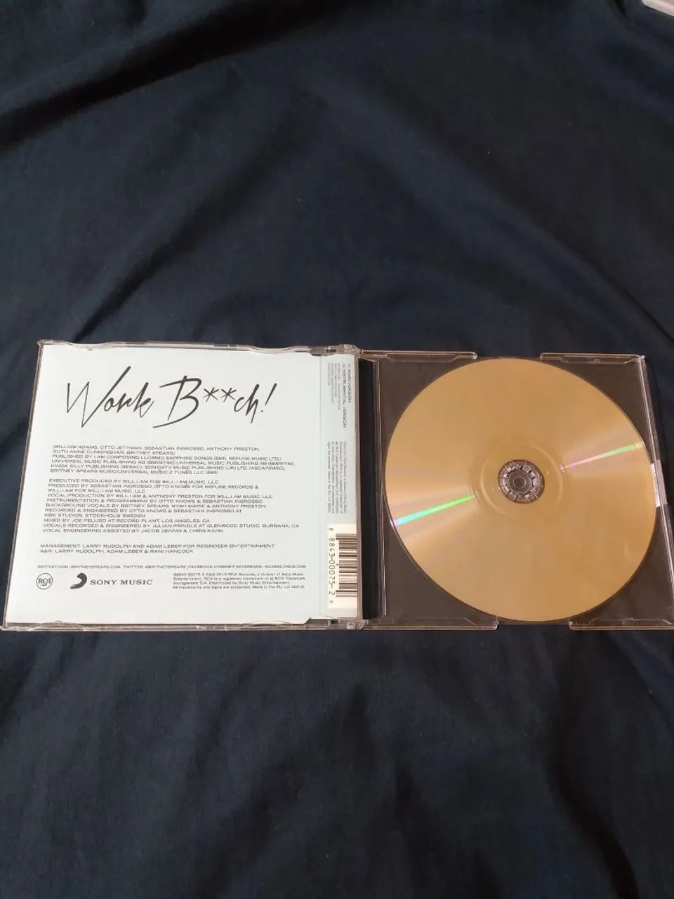 Britney Spears single Work B**ch - Foto 2