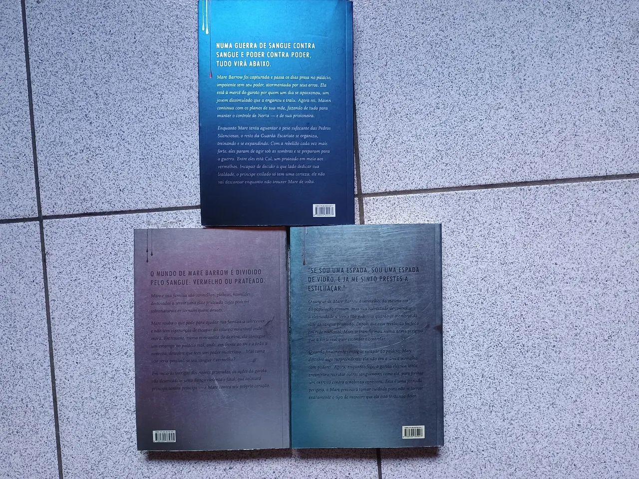 Coleção A Rainha Vermelha - Victoria Aveyard - Foto 2