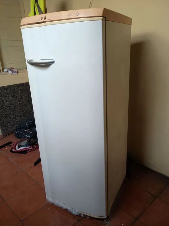 Geladeira Usada em ótimo estado - Foto 2