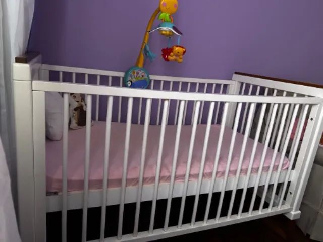 Vendo Berço com colchão setor Oeste goiania - Foto 2