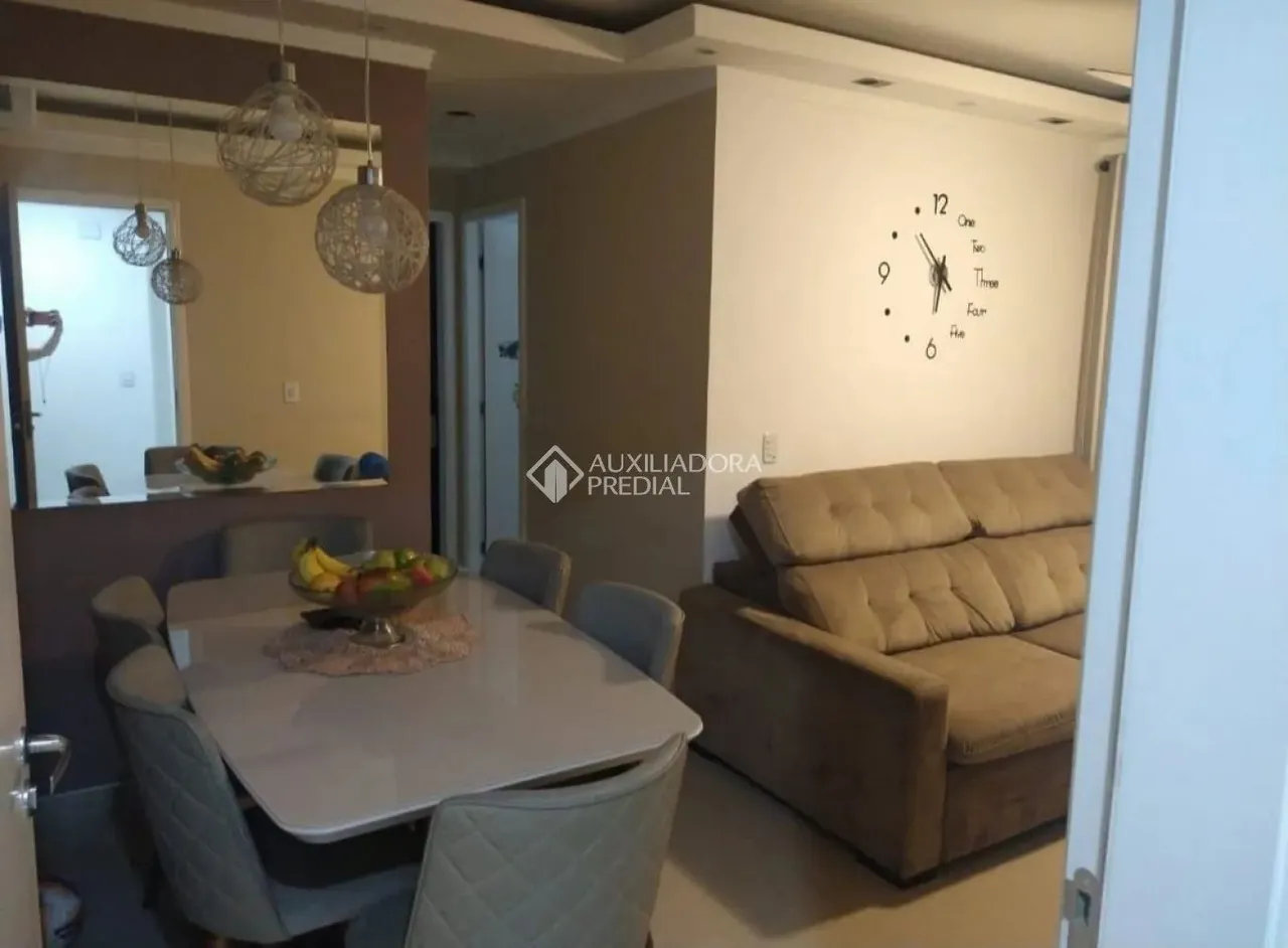 Apartamento à venda com 2 dormitórios/quartos no bairro Canhema, 44 m² de área útil.