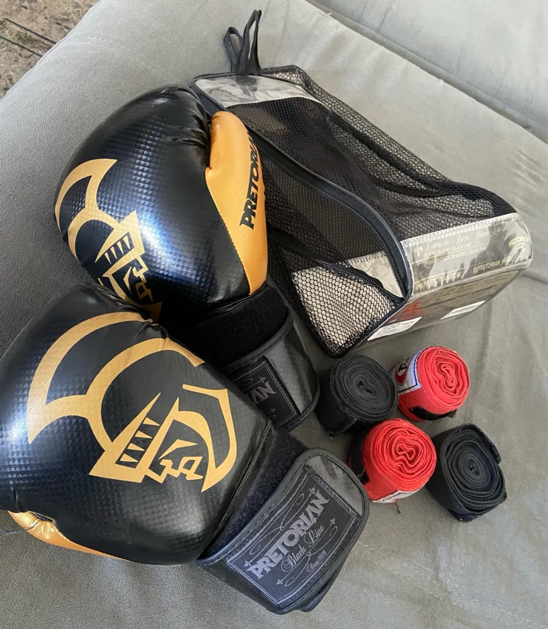 Luvas de Boxe Pretorian + bandagens