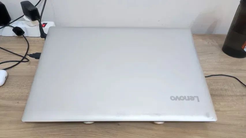 Notebook LENOVO, 15", i3 6ge, 8GB RAM, 240GB SSD, Câmera Integrada, HDMI - Foto 3