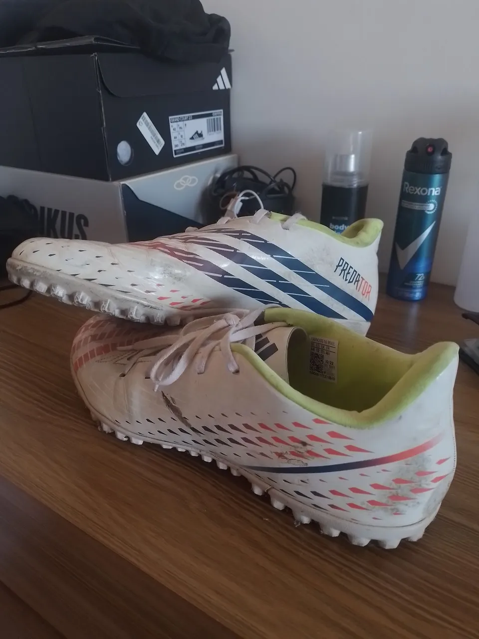 Chuteira Adidas Predator