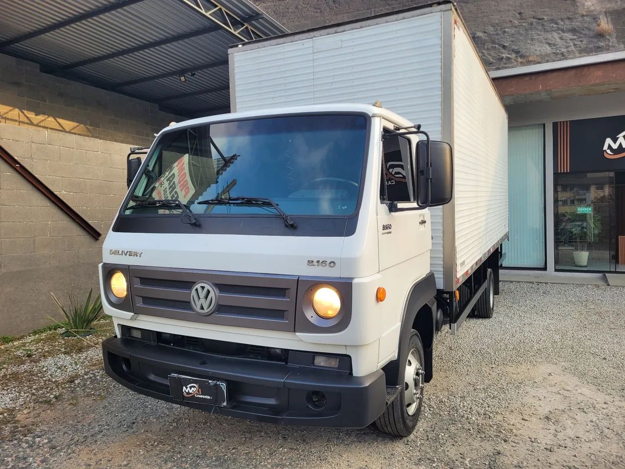 VW 8.160 Delivery 2015 Baú 6,20mts 6 Pneus Novos - Foto 2