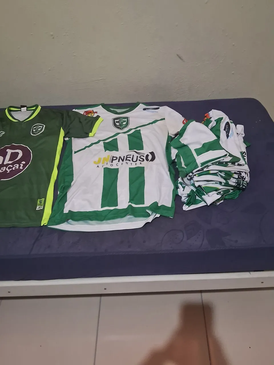 Camisas de Futebol - Diversas Cores e Times