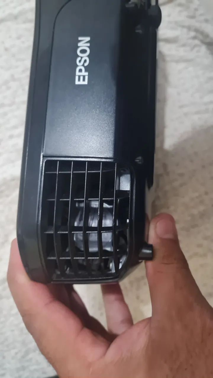 Projetor Epson - LCD - Modelo PowerLite 835 - Foto 5