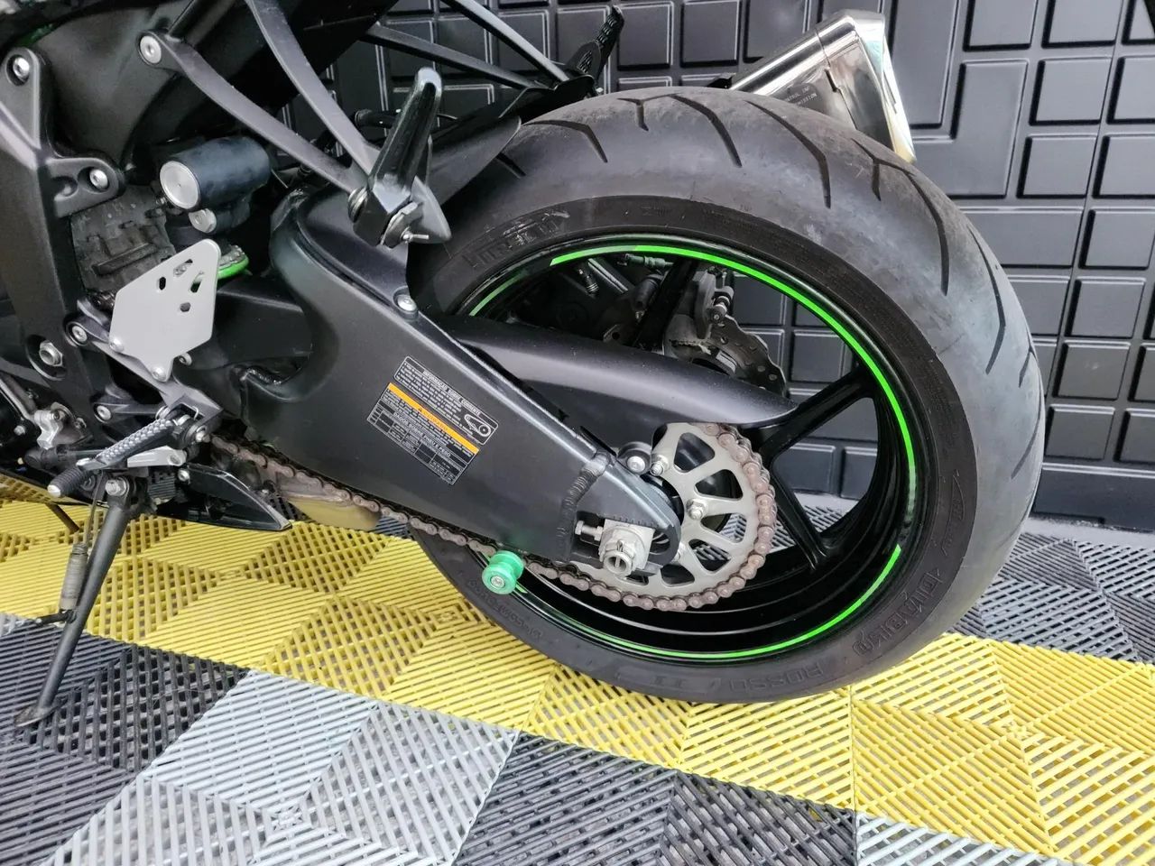 Kawasaki Zx-6r 636cc 2020 - 1402160206 | OLX