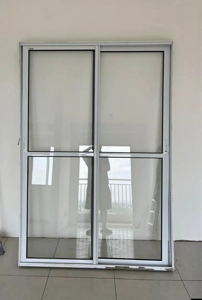 Porta de alumínio $1.500