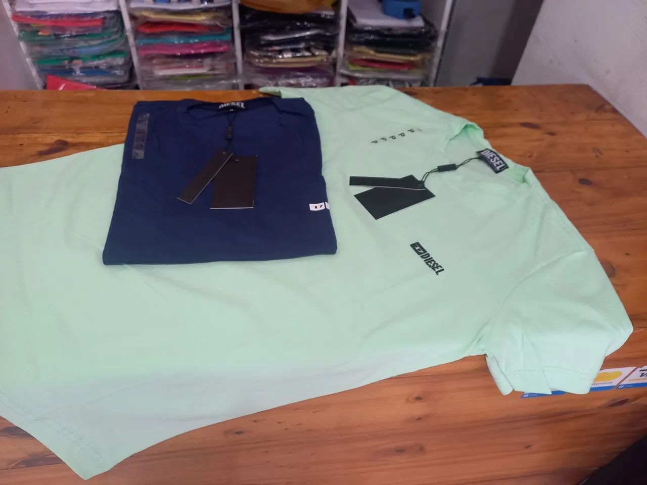 Camisas várias marcas - várias corese - Tamanhos M