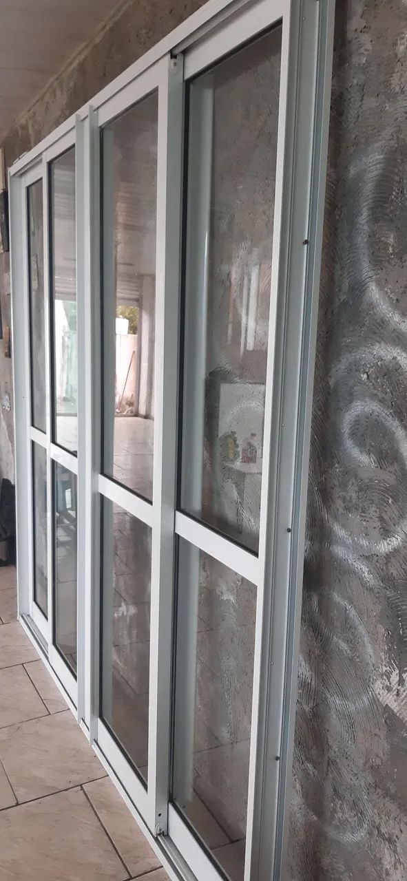 Porta vidro aluminio fechamento tamanho 2.36 de largura por 2.28 altura - Foto 6