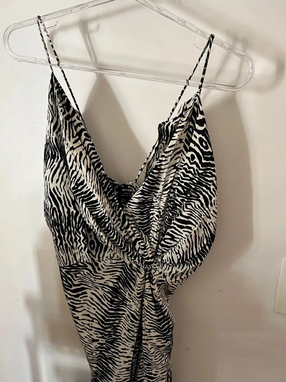 Vestido longo estampado zebra com fenda ZARA - Foto 4