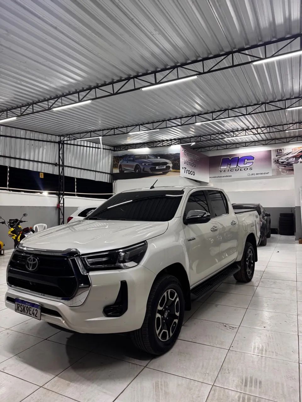 Hilux srx 2022 pura diesel 4x4 automático 