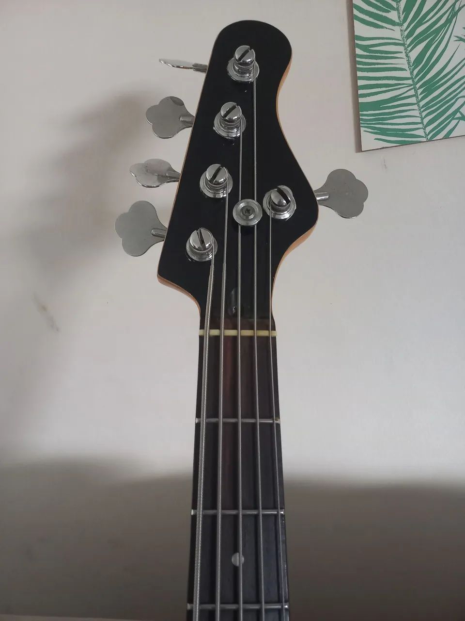 Baixo Elétrico 5 Cordas - Foto 2
