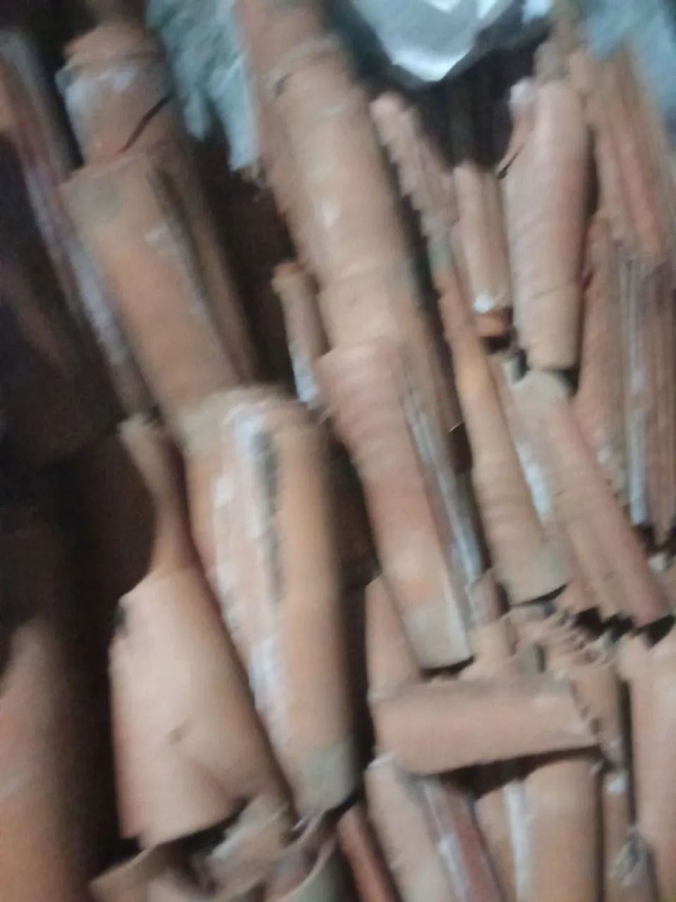 Telha de cerâmica64961621296897120