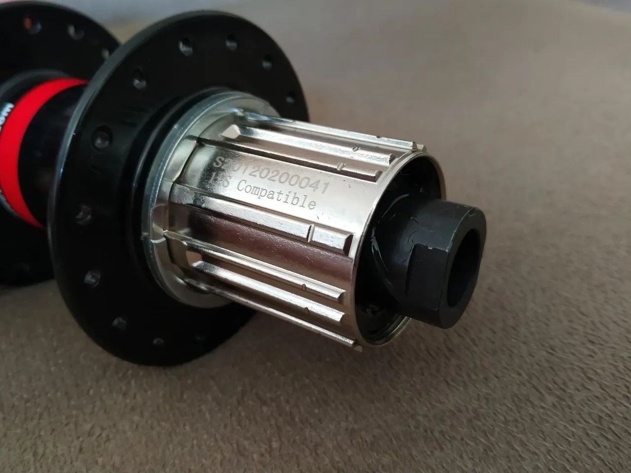 Cubo Traseiro Novatec 12x142mm - Novo - Foto 3