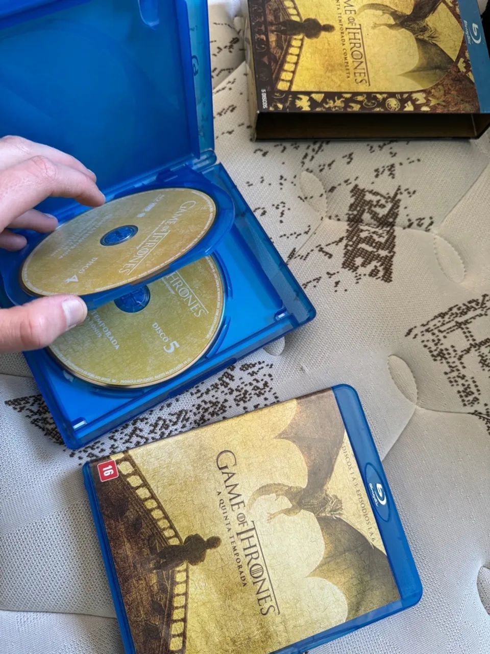 Game of Thrones - Coleção de DVDs e Blu-Ray - Foto 4