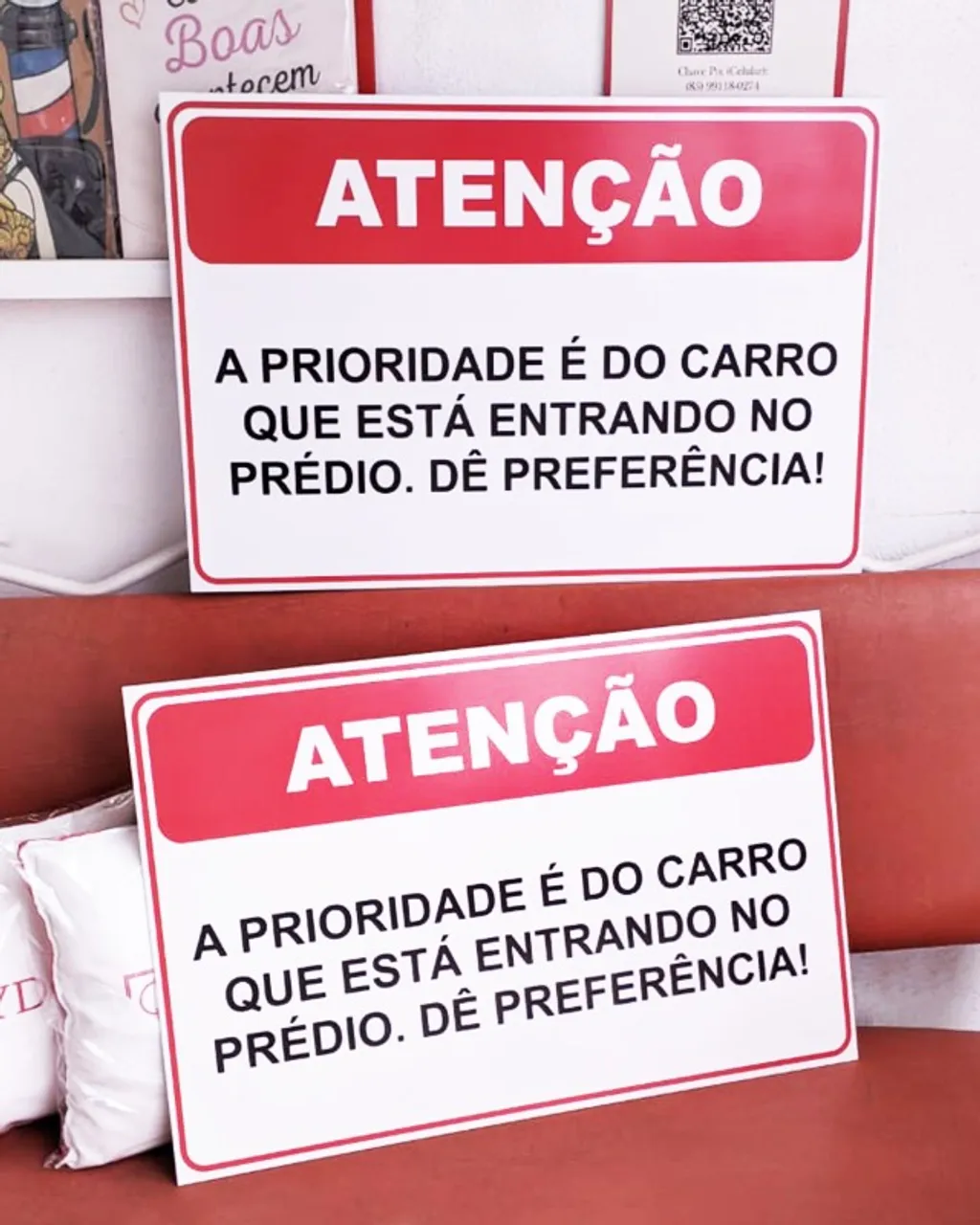 Placas de comunicação visual