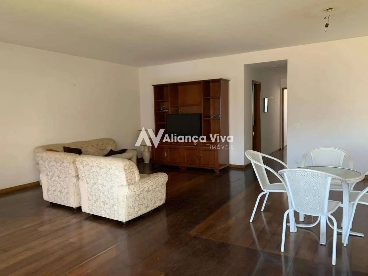 Exclcuividade - 4 quartos com suíte, vista livre e vaga - Foto 4