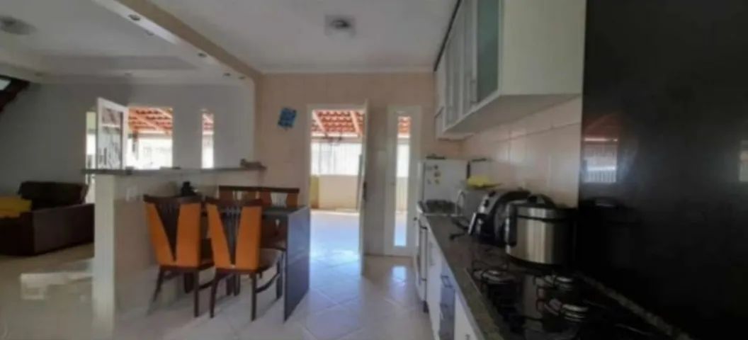 Excelente sobrado no Setor Leste do Gama - Foto 4