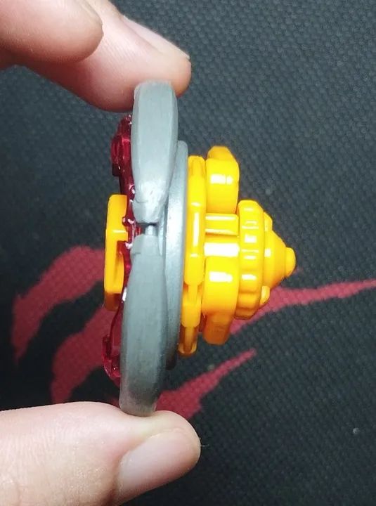 Beyblade Flame Sagitário - Foto 3