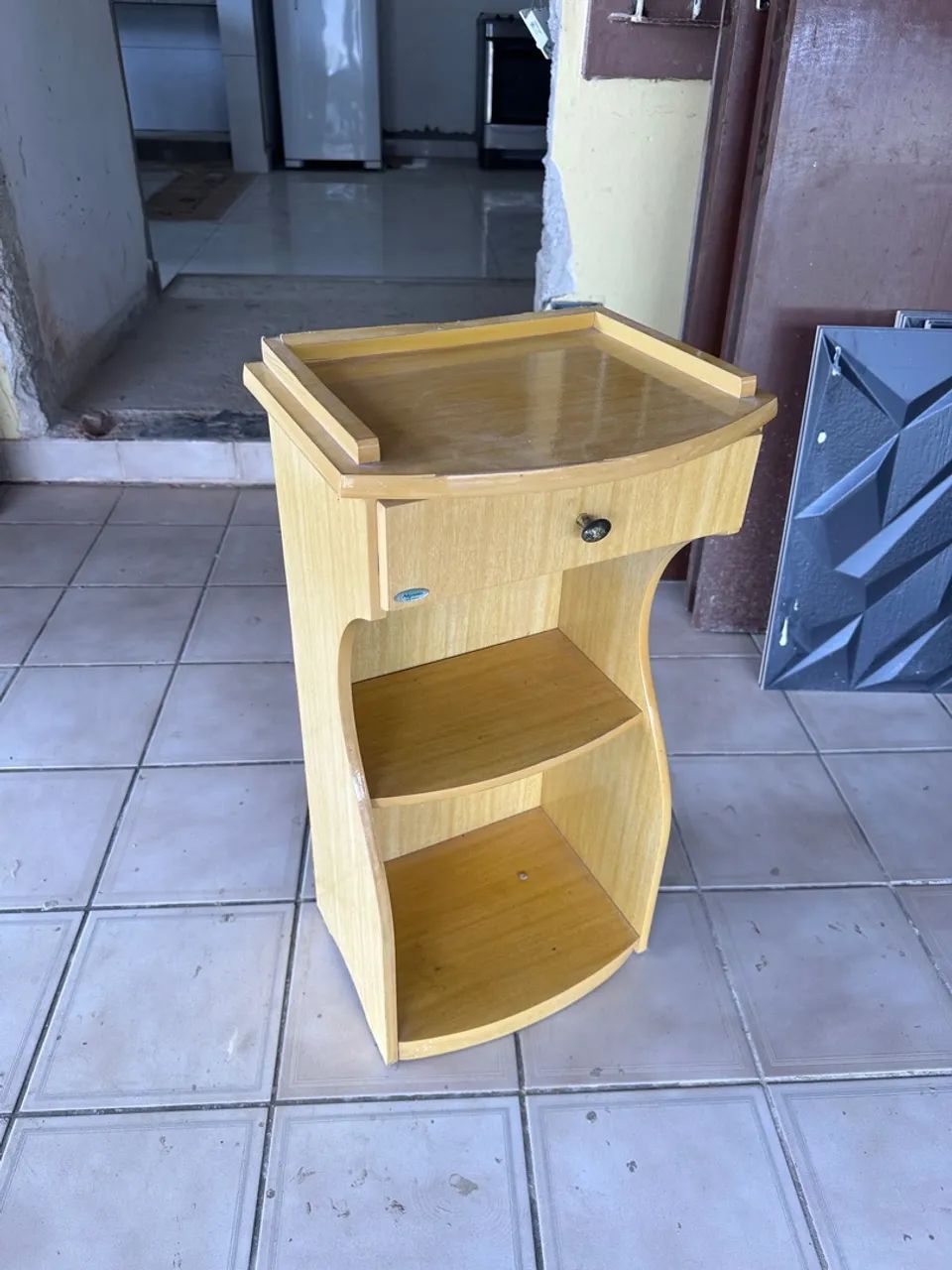 Escrivaninha com 1 gaveta 