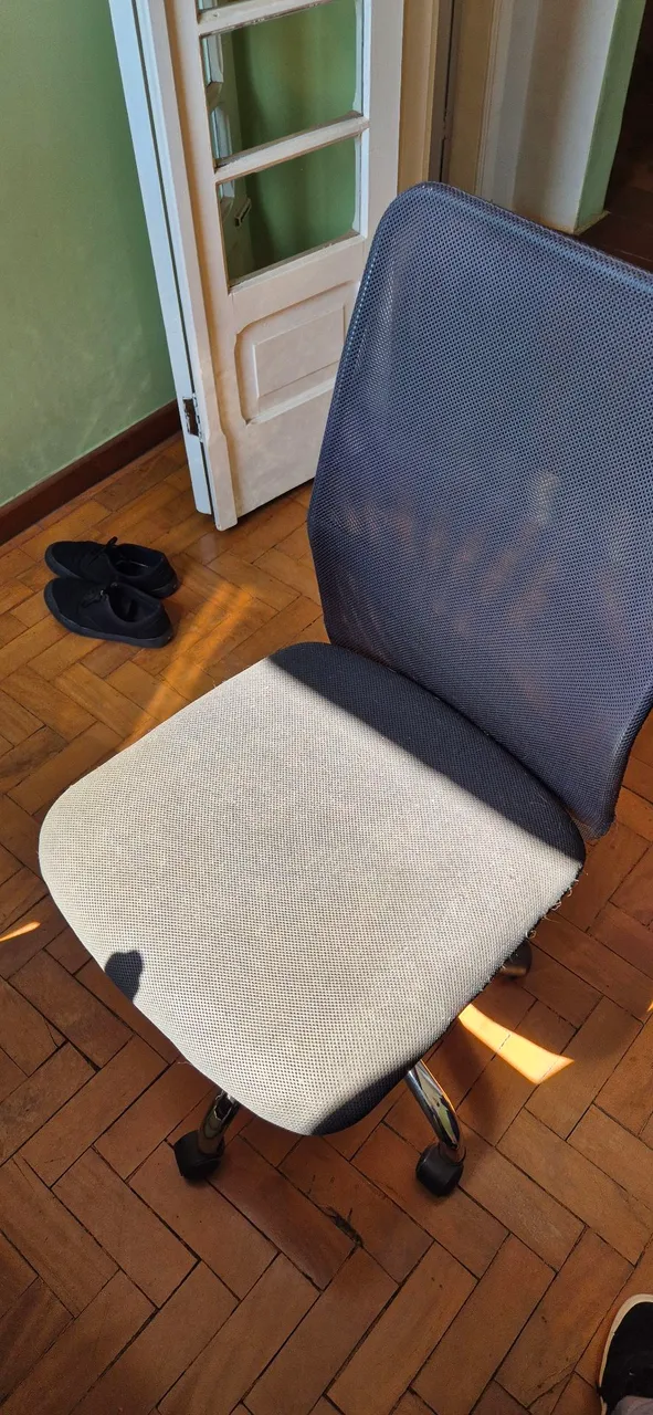 Cadeira de escritório ergonômica