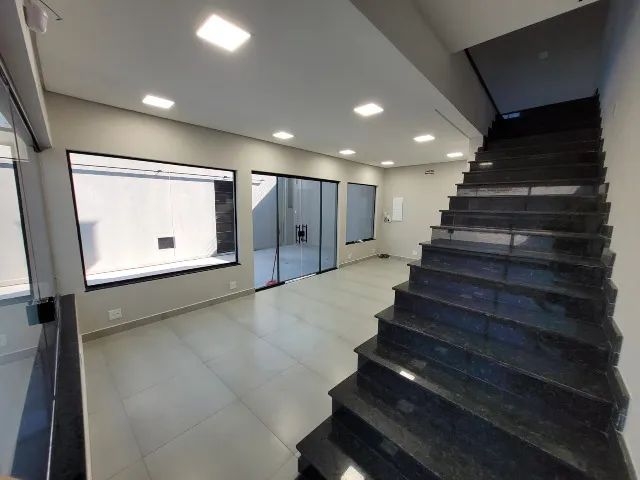 Comercial Novo 232m² - Taubaté-SP - Estacionamento - Foto 15