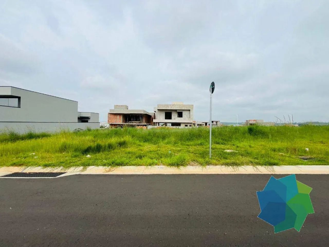 Terreno à venda, 300 m² por R$ 583.000 - Jardim Residencial Dona Maria José - Indaiatuba/S
