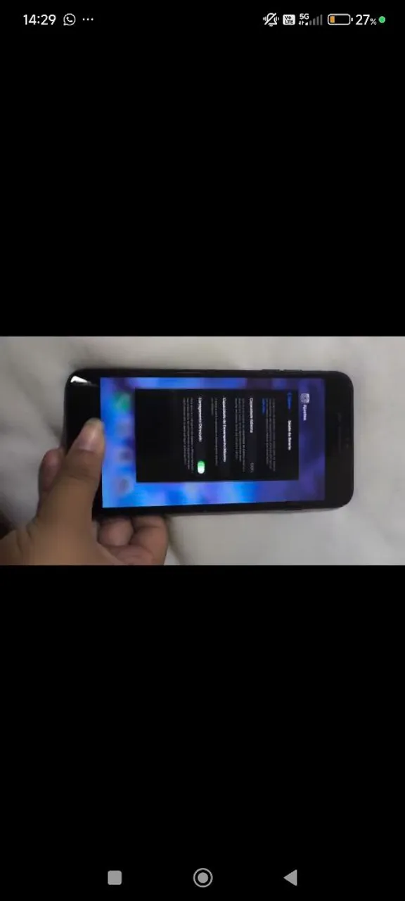 Vendo iPhone 8 Plus com ótimas condições de uso, bateria 100%, acompanha capa e cabo