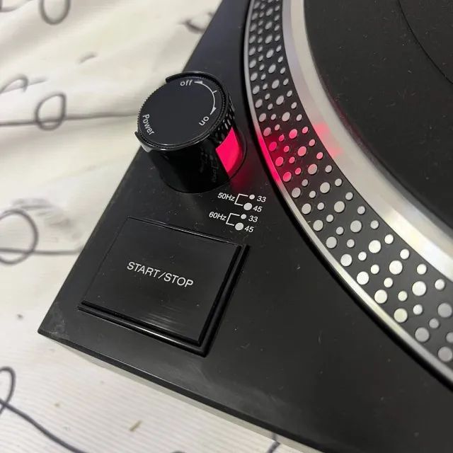 Toca Discos Marantz Dj-2550 Estado De Novo(unico No Brasil) Preto (Usado) oportunidade. - Foto 2