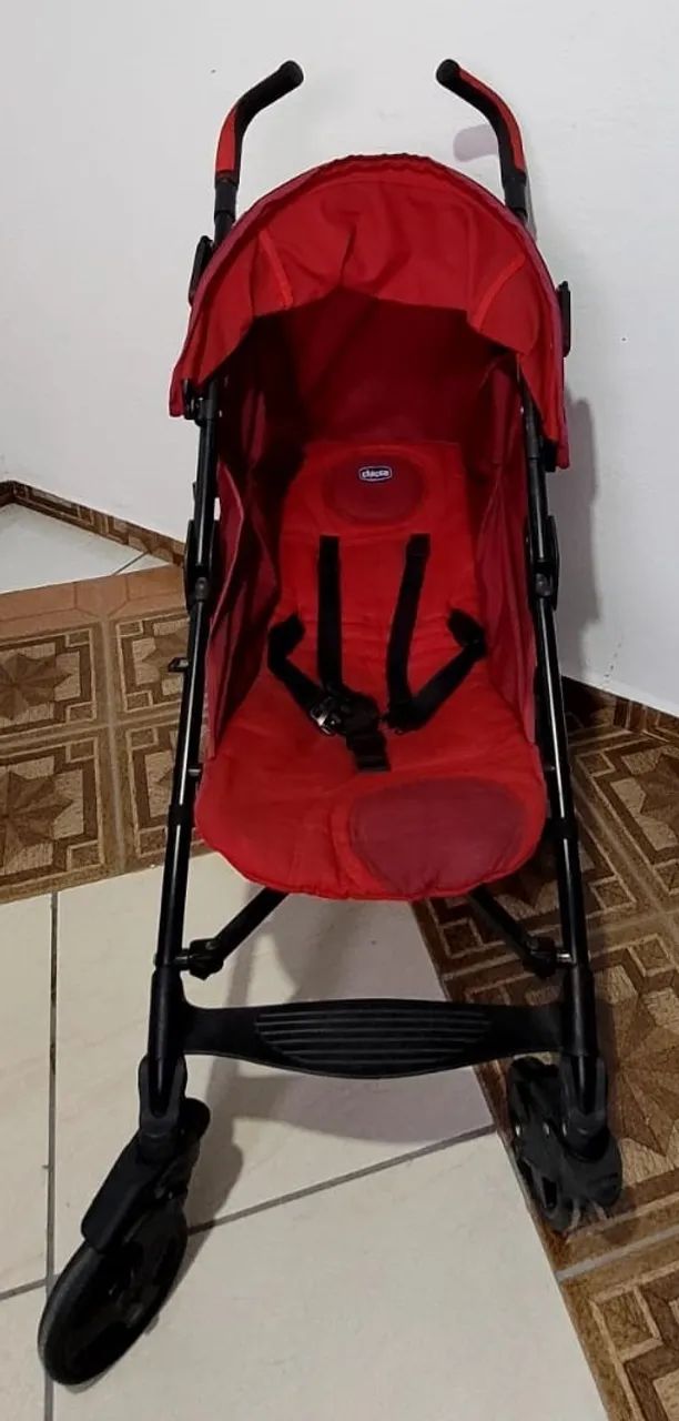 Carrinho de Bebê Chicco - Conforto, Segurança e Praticidade - Foto 3