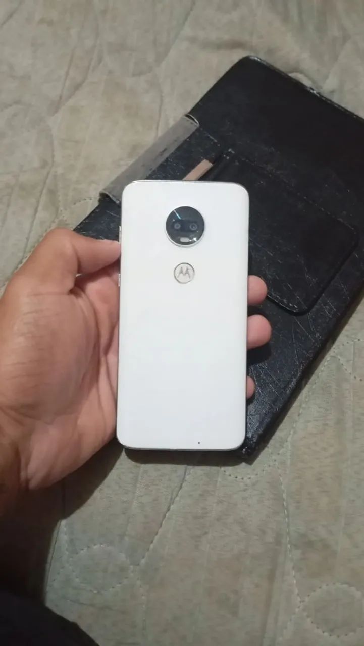 Moto G7 