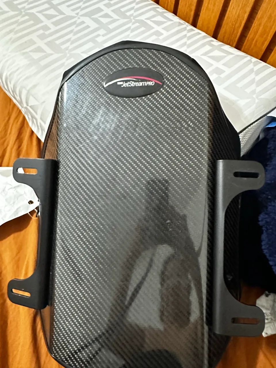 Encosto Roho fibra de carbono