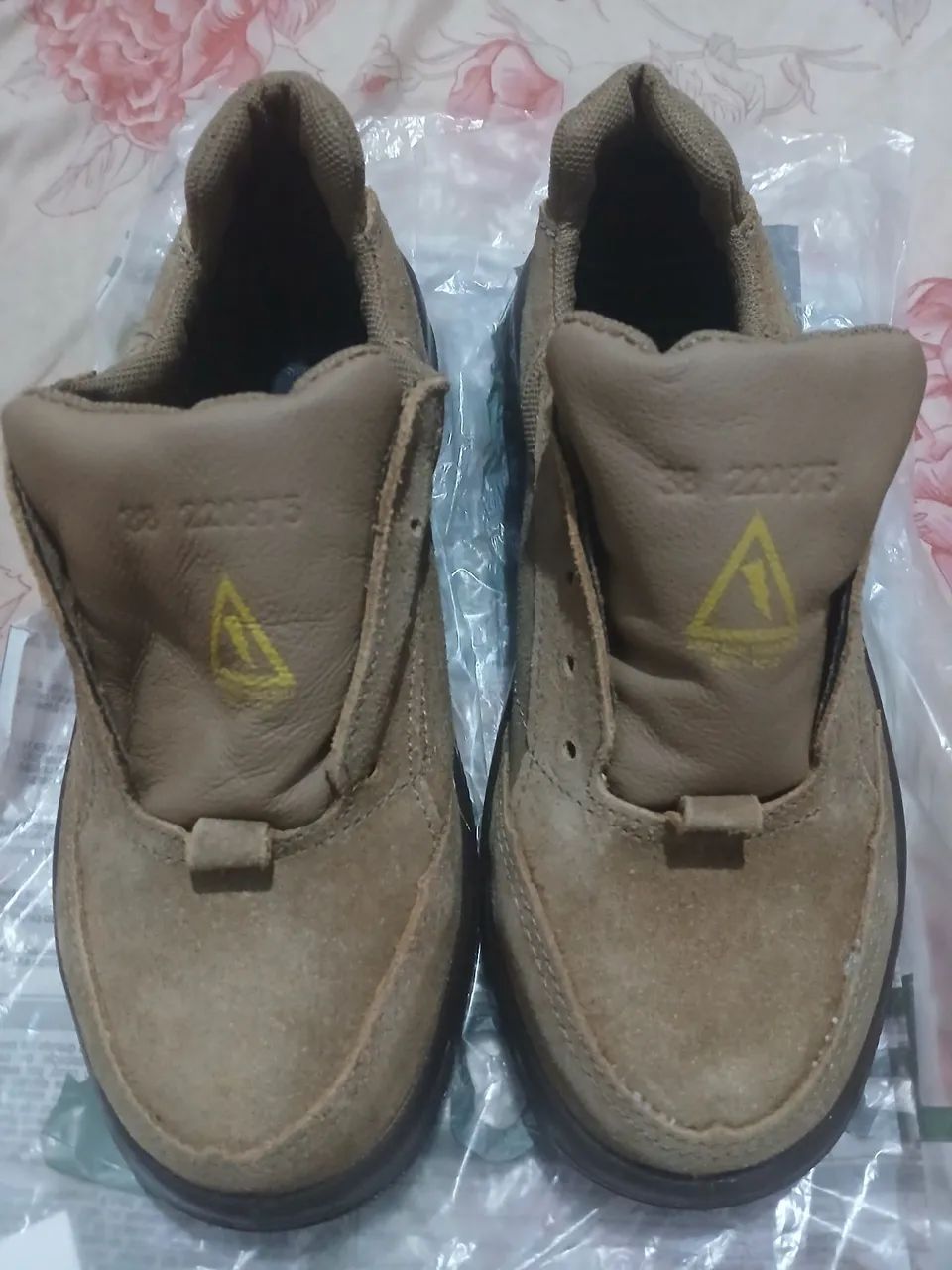 Bota antiestatica Bompel nova  - Foto 2