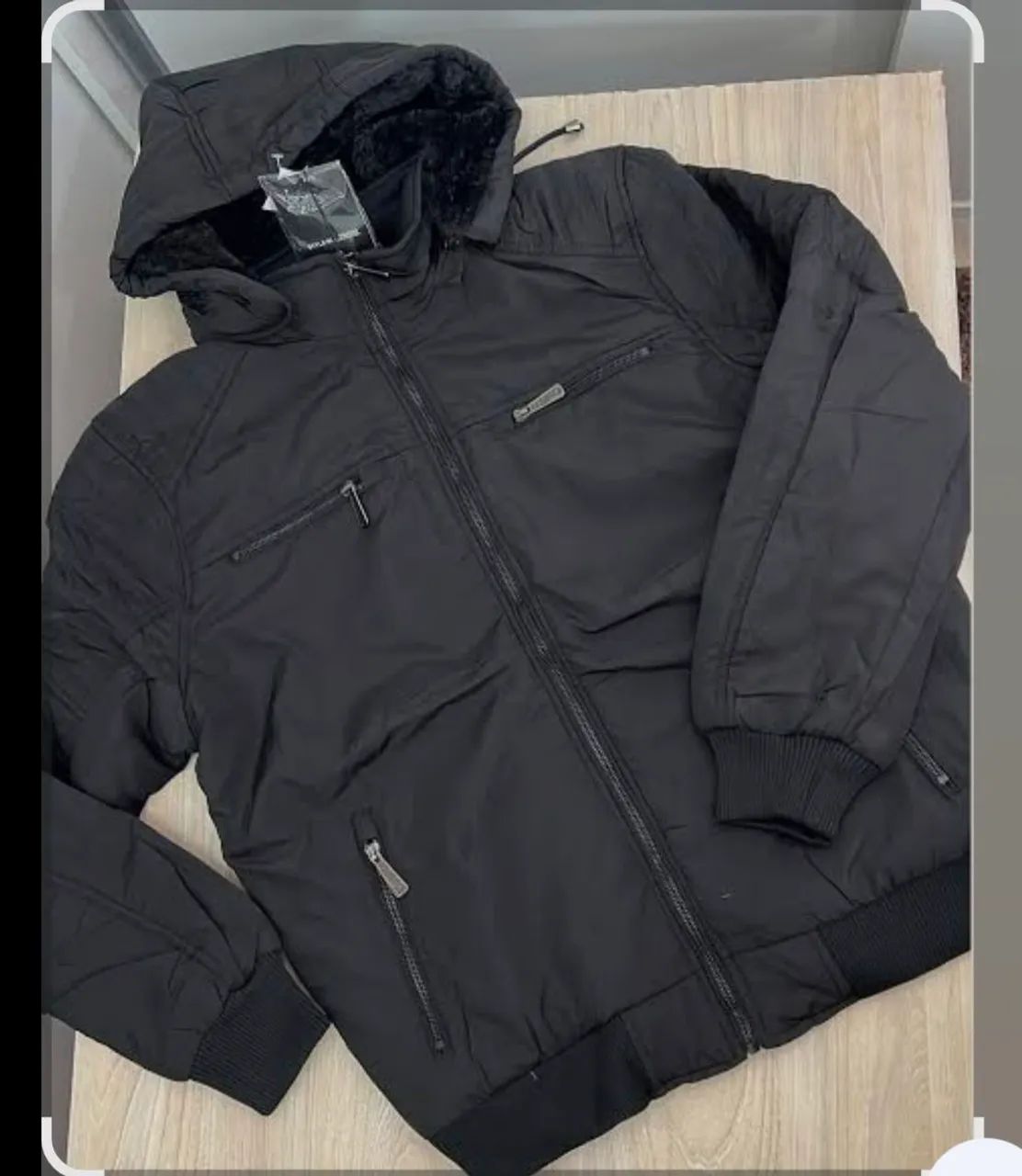 Jaqueta Bomber Masculina Preta com Capuz - Foto 5