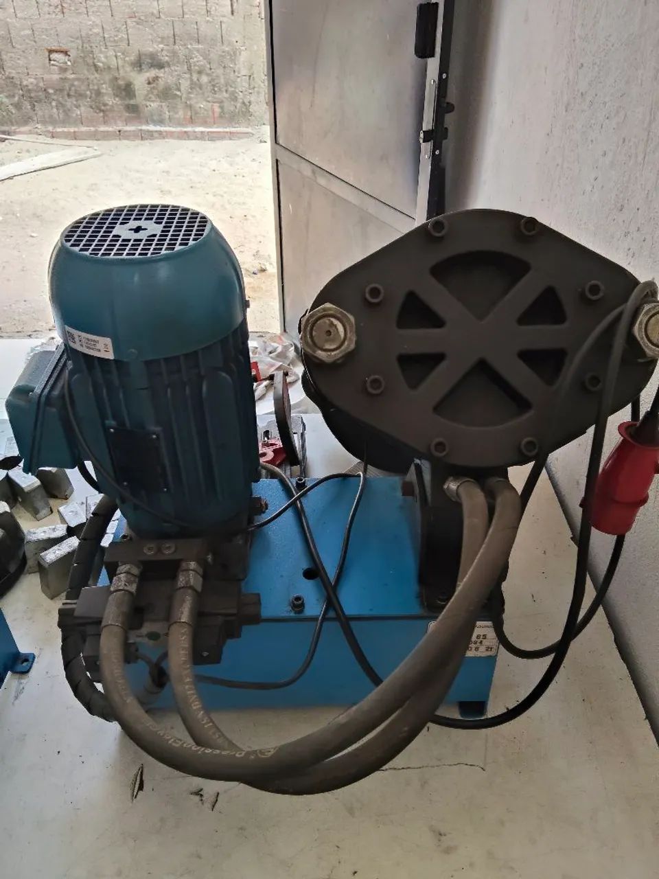 Máquina de prensar mangueira hidráulica  - Foto 6