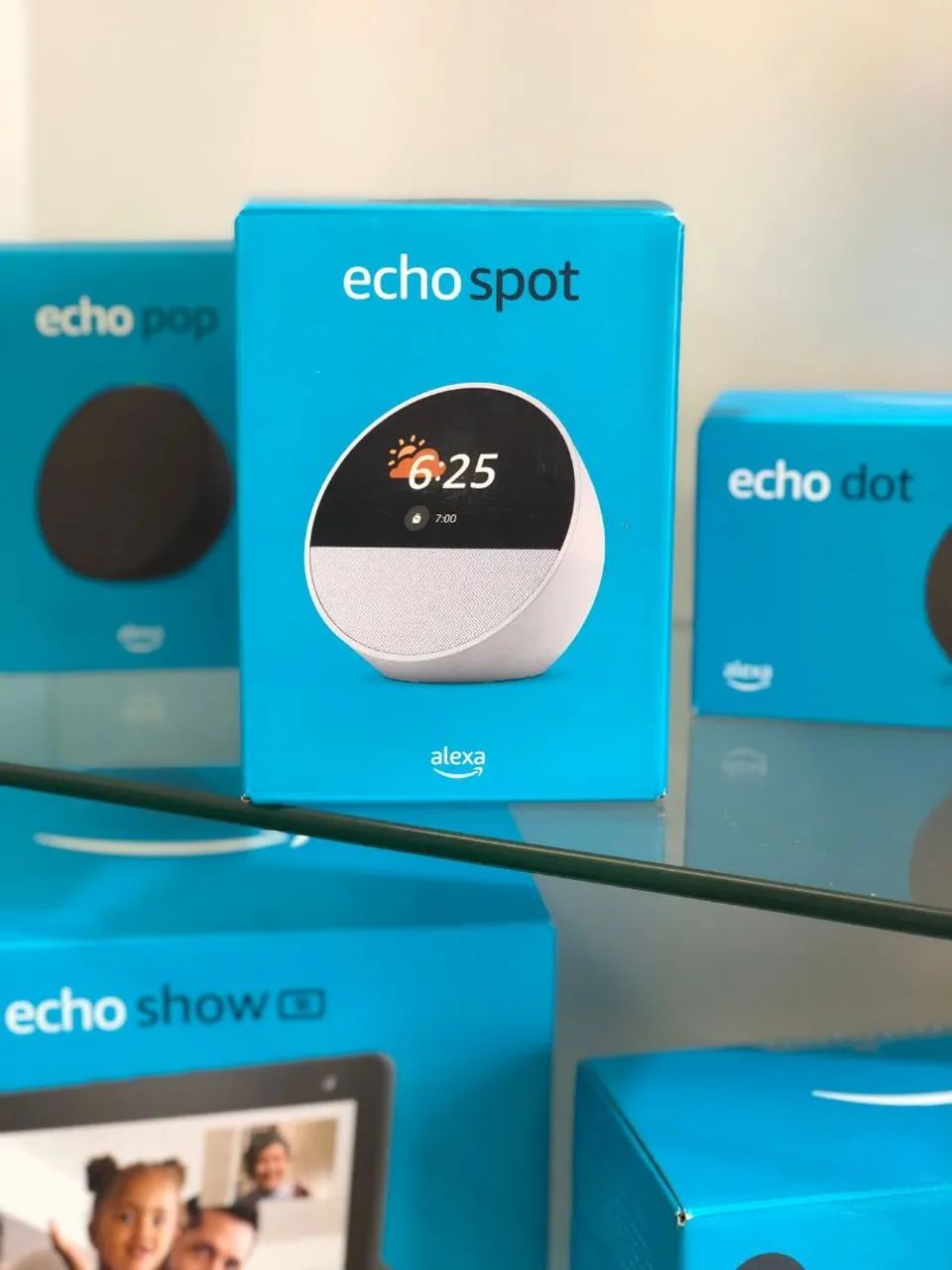 Echo Spot - Assistente de Voz Inteligente