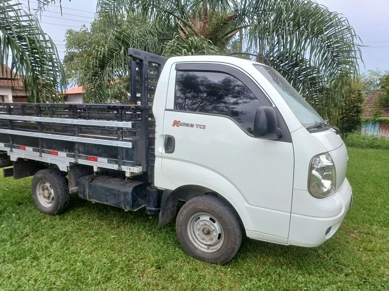 Kia bongo semi novo  - Foto 2