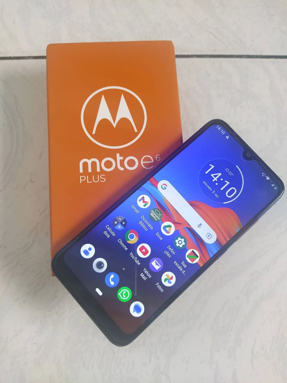 Motorola E6 PLUS usado