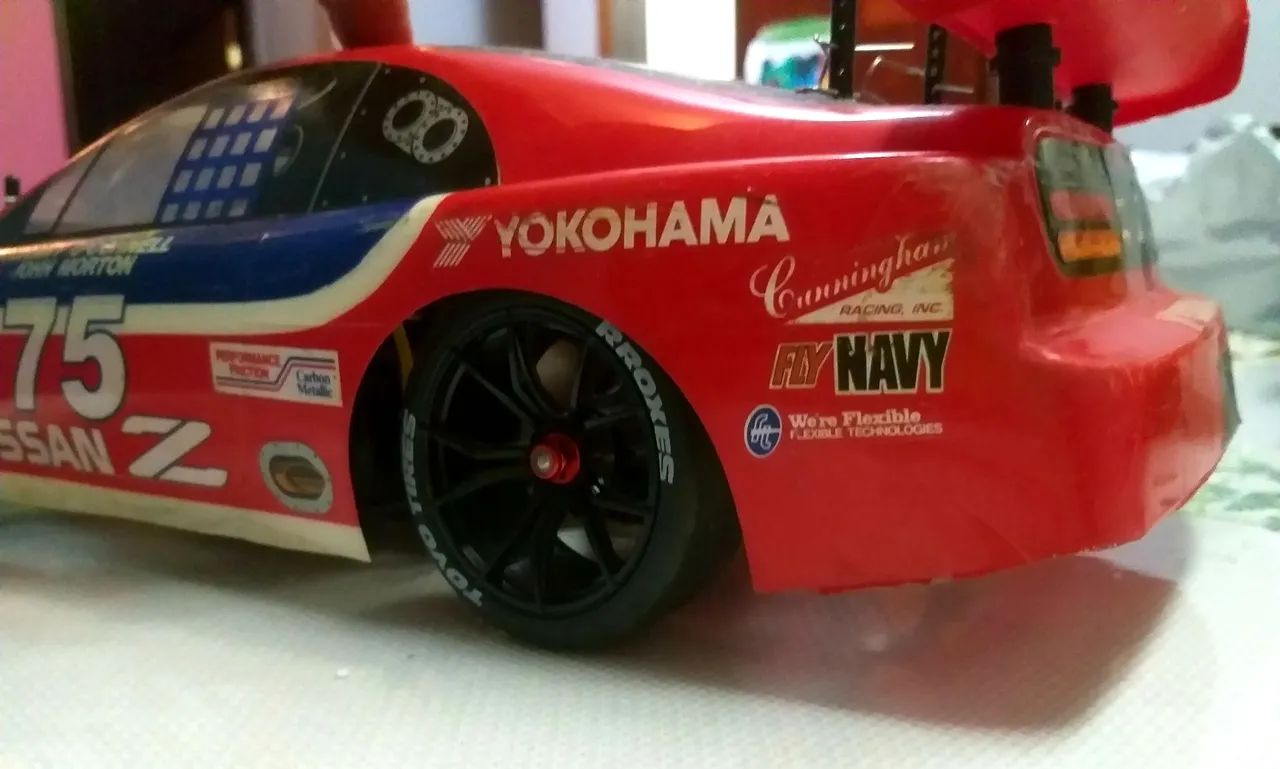 Carro de corrida Nissan 300ZX 1991 - Escala 1/10 - Foto 2