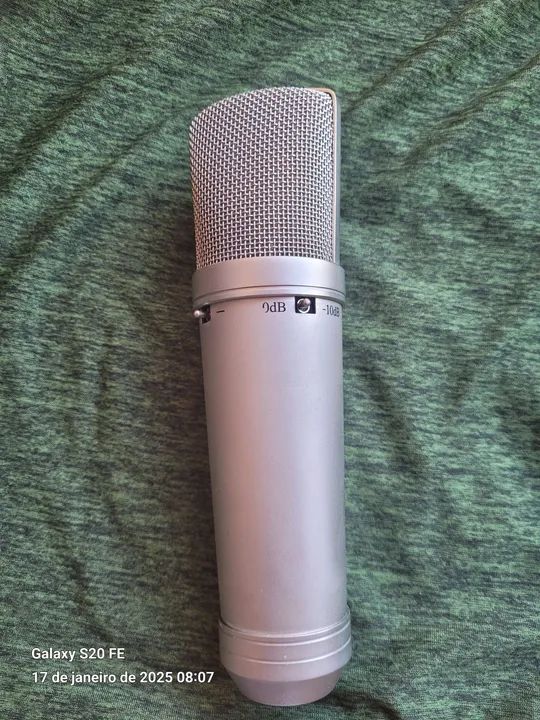 Microfone Condensador Profissional MXL 2010 - Foto 2