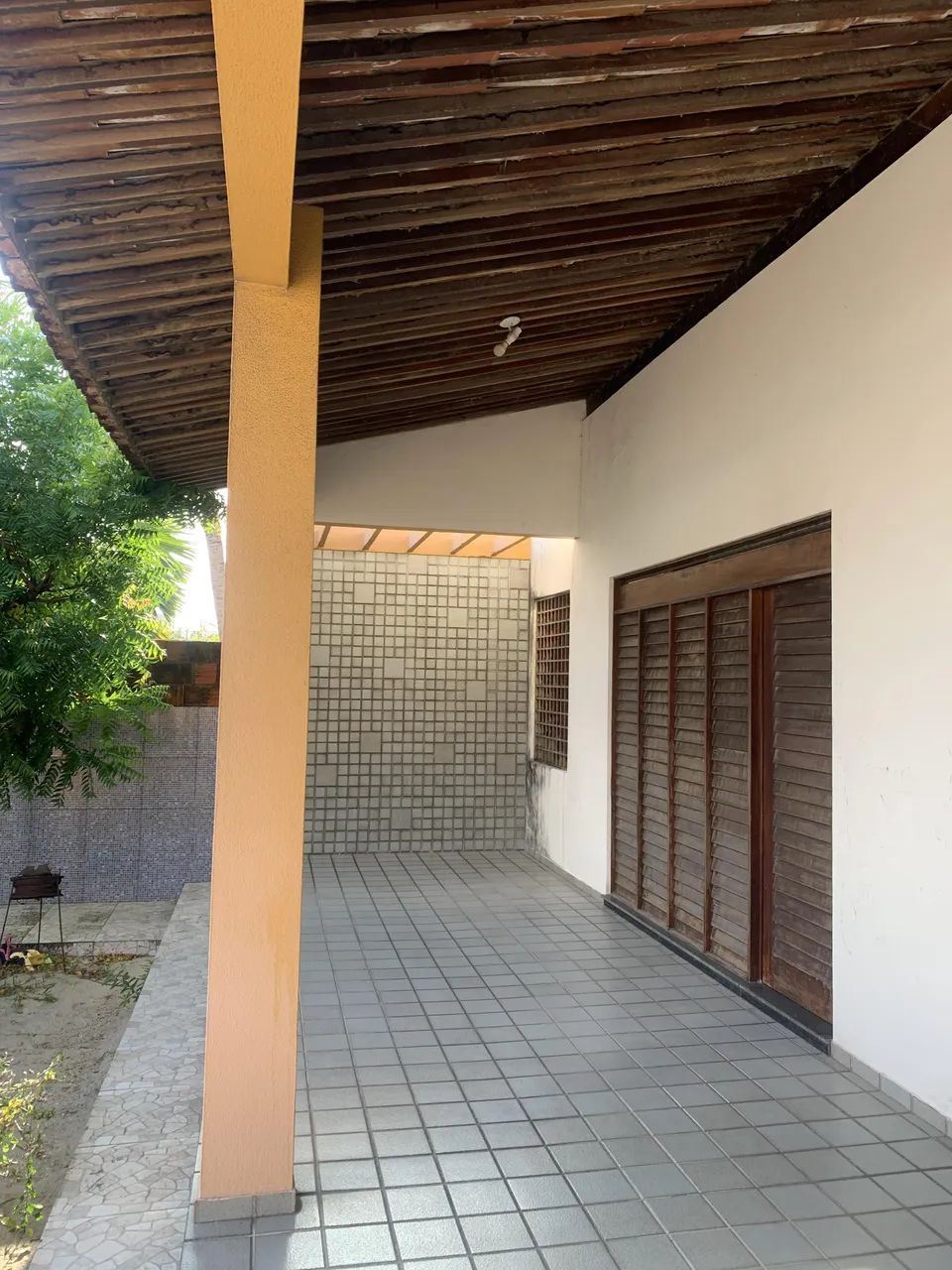 Casa para venda possui 176 metros quadrados com 4 quartos em Bessa - João Pessoa - PB - Foto 2