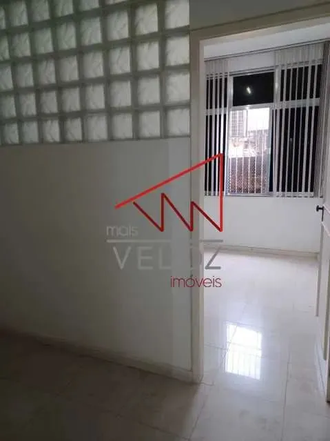 Sala-À VENDA-Catete-Rio de Janeiro-RJ