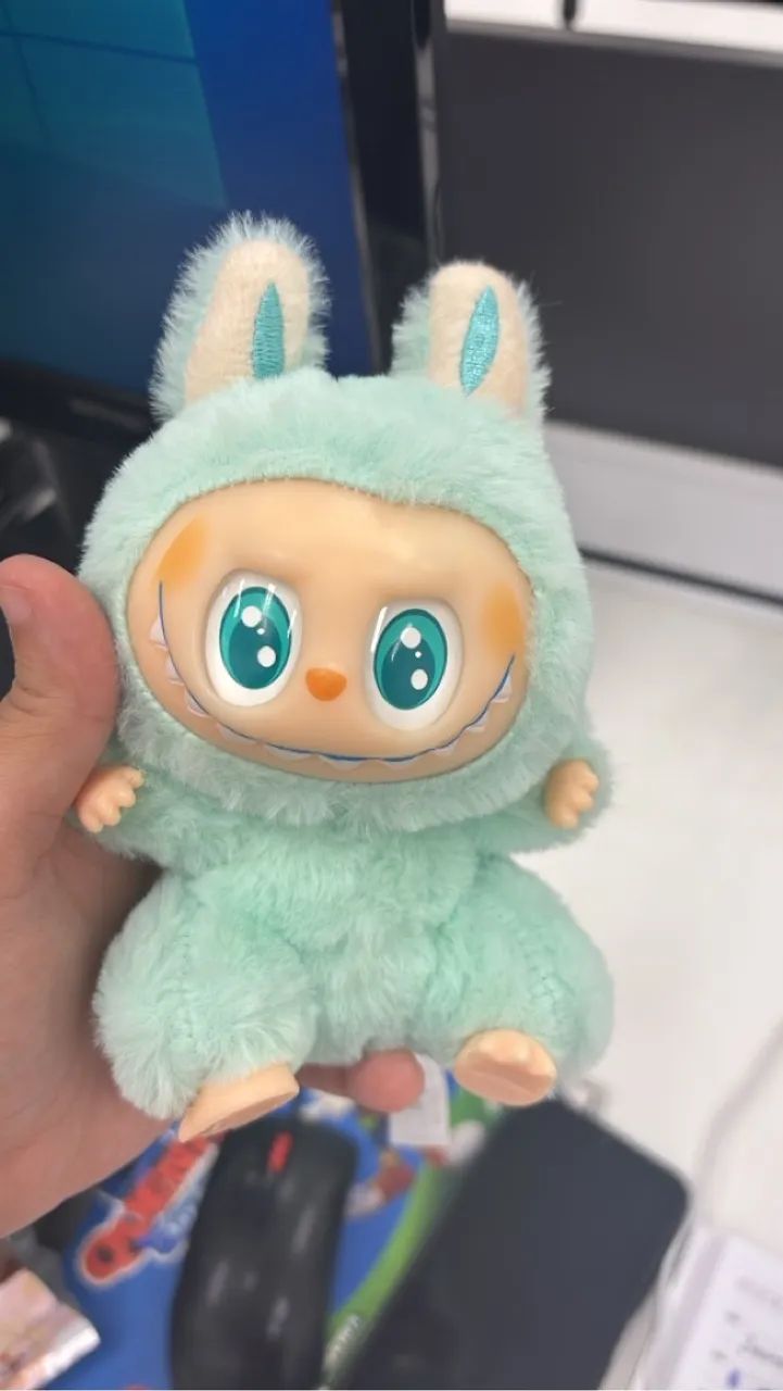 LABUBU VERDE  - Foto 2