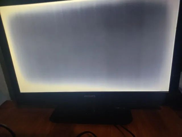 Leia o Anúncio - 2 Notebooks + Base + TV/Monitor Full HD - Foto 3