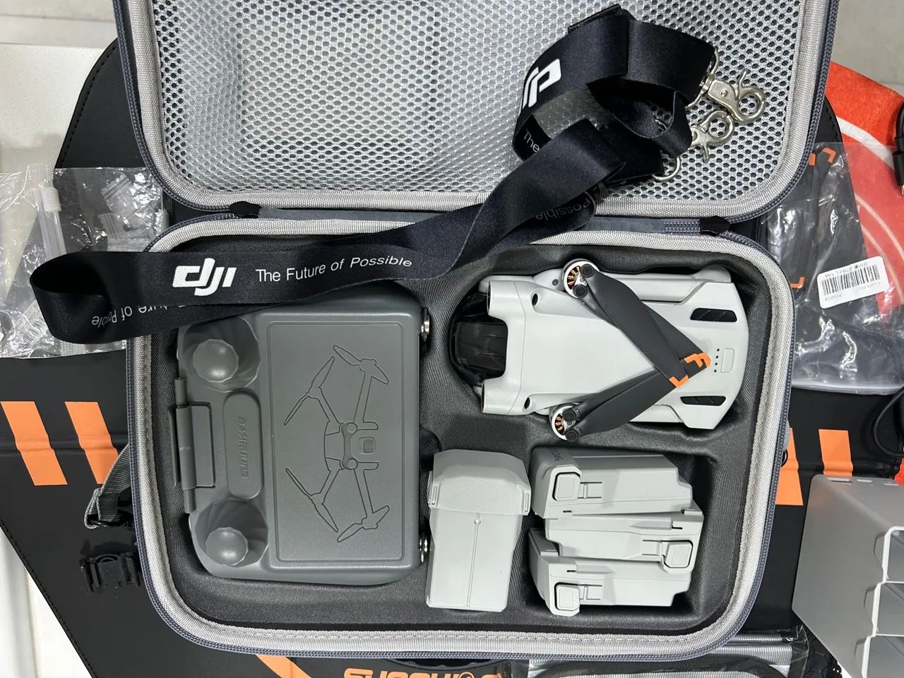 Promotion! Excellent Mini 3 Pro, with two controllers and various accessories!64313442814081123