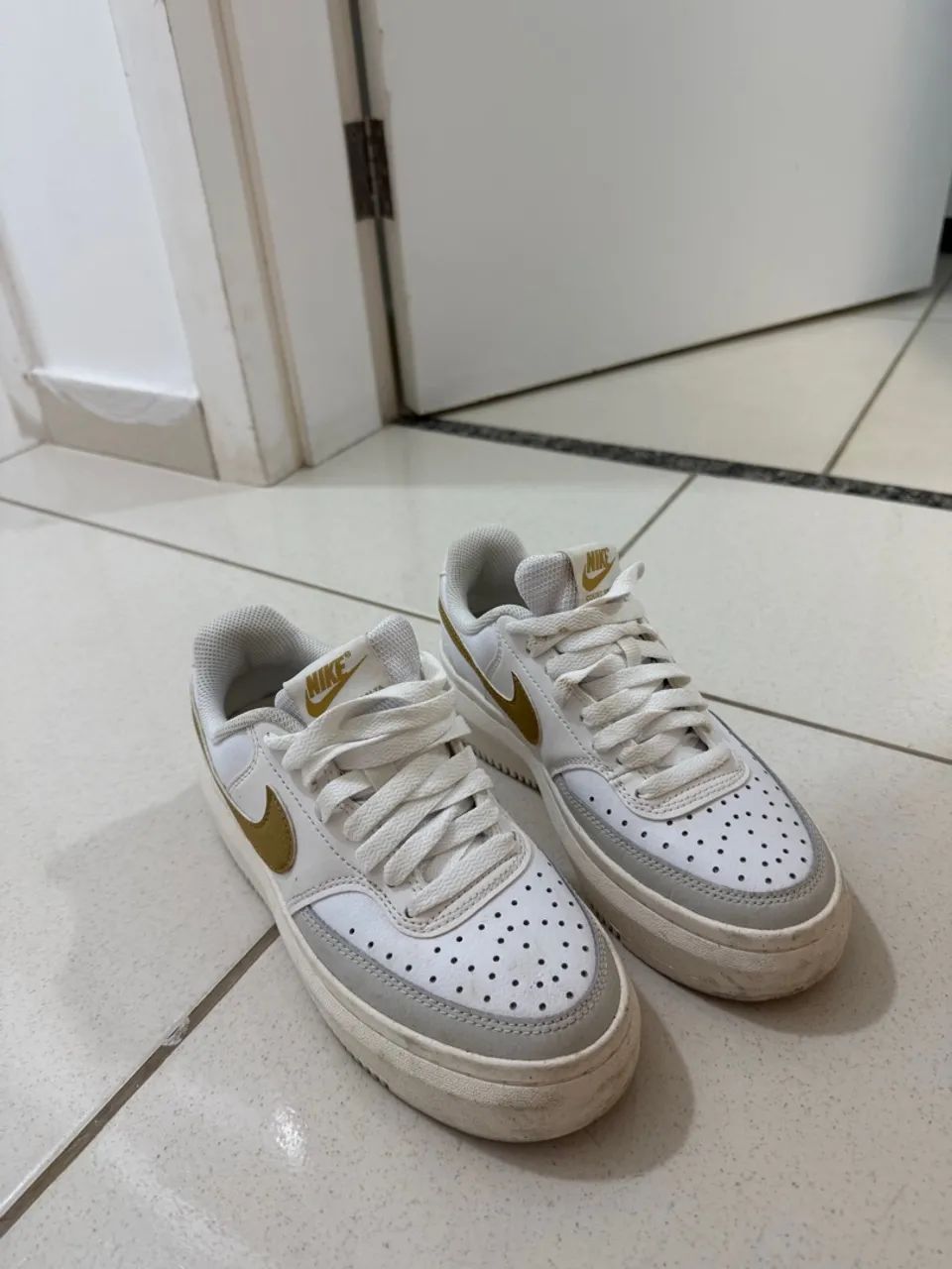 Tenis Nike court vision alta feminino 
